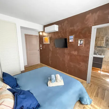 Superbe Avec Piscine, 4 A Villa