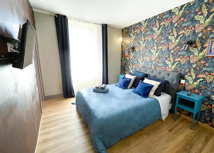 Superbe Avec Piscine, 4 A Vinassan